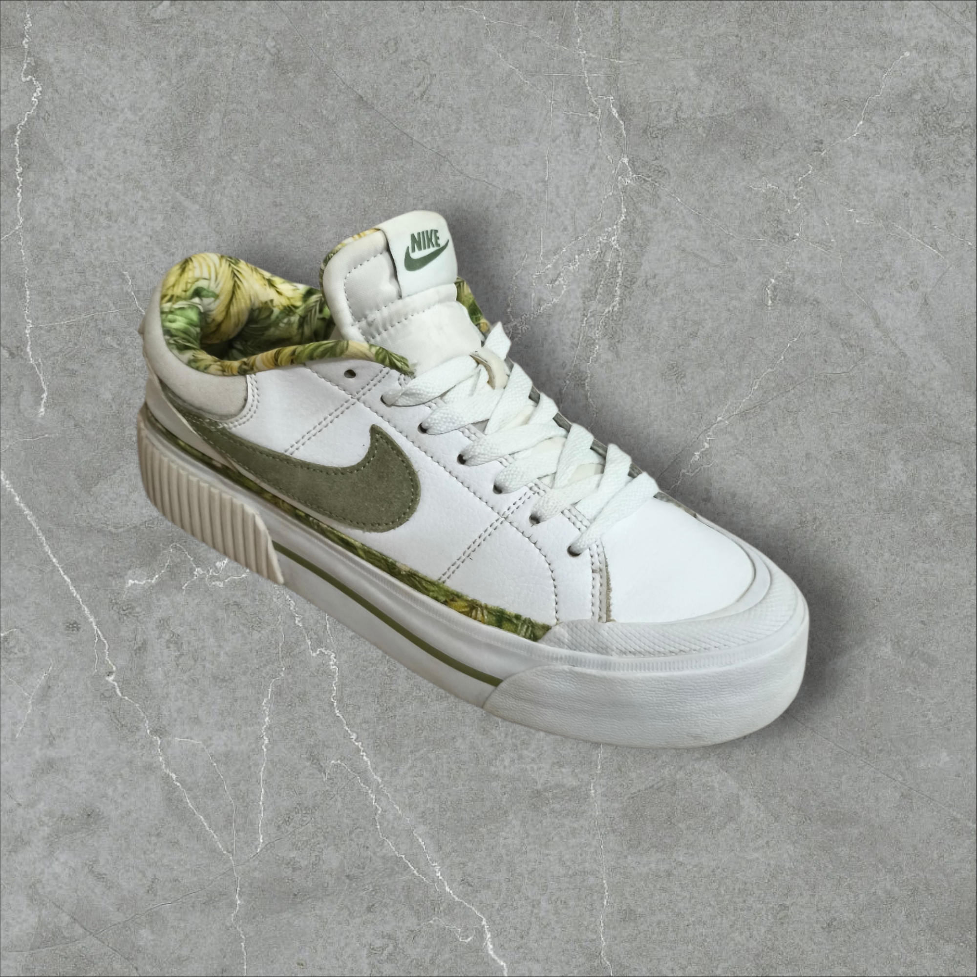 Nike Court Legacy Lift Platform