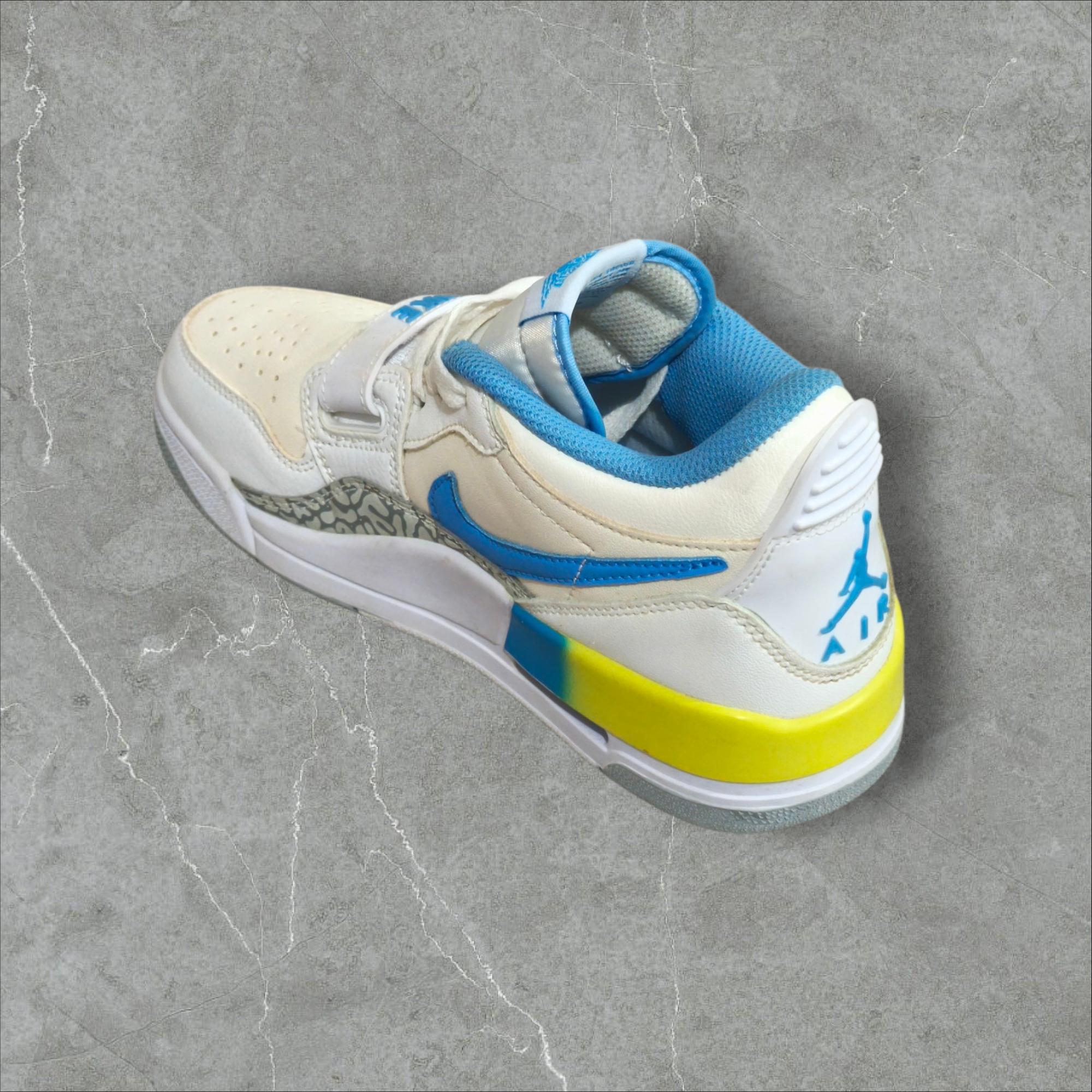Jordan Legacy 312 Low GS
