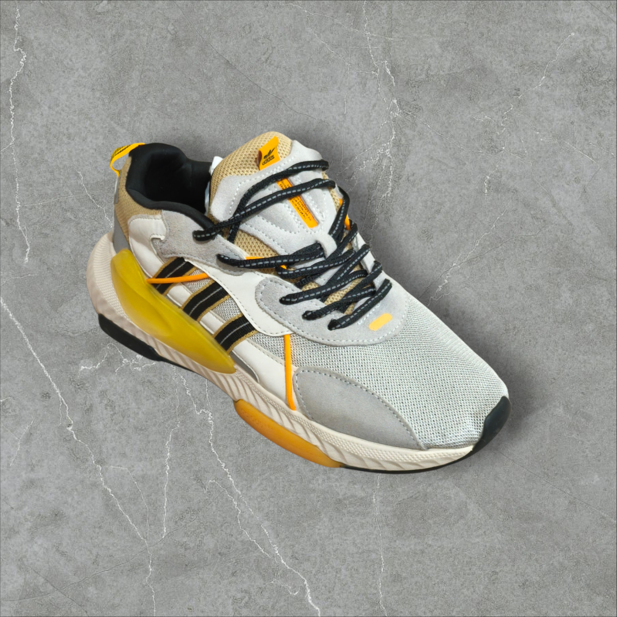 adidas Hi-Tail