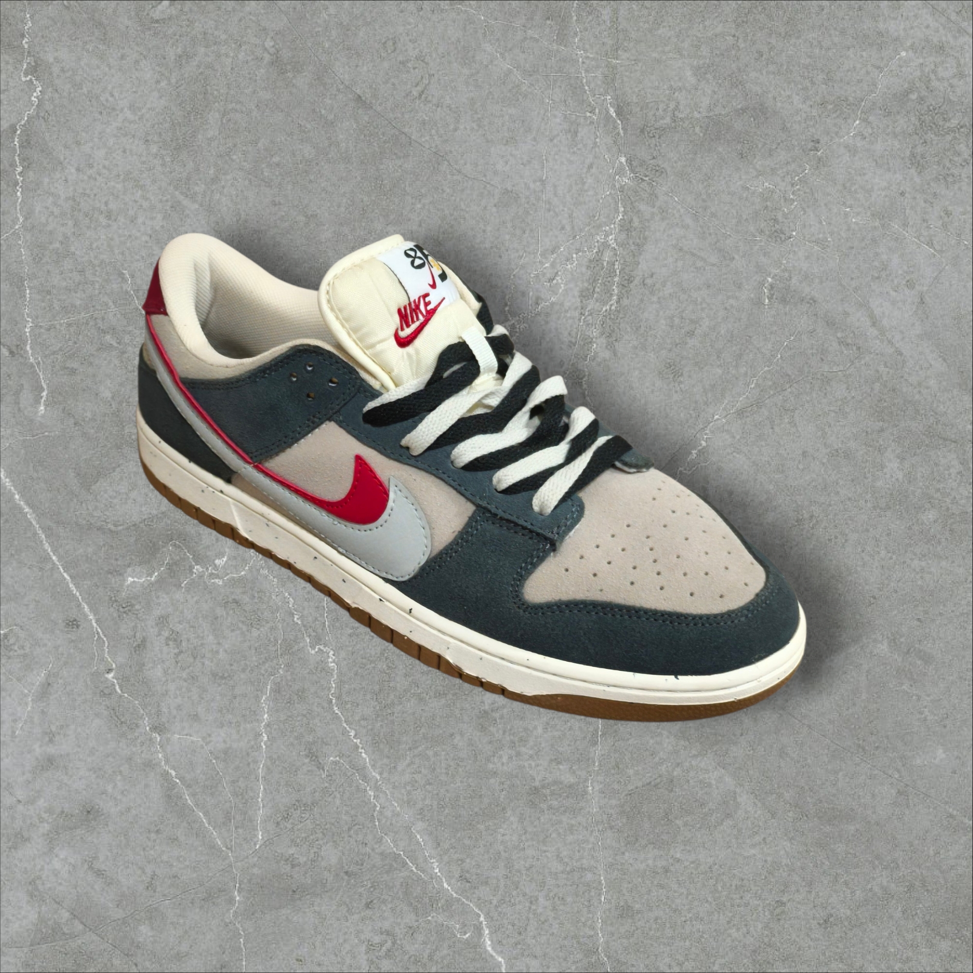 Nike SB Dunk Low