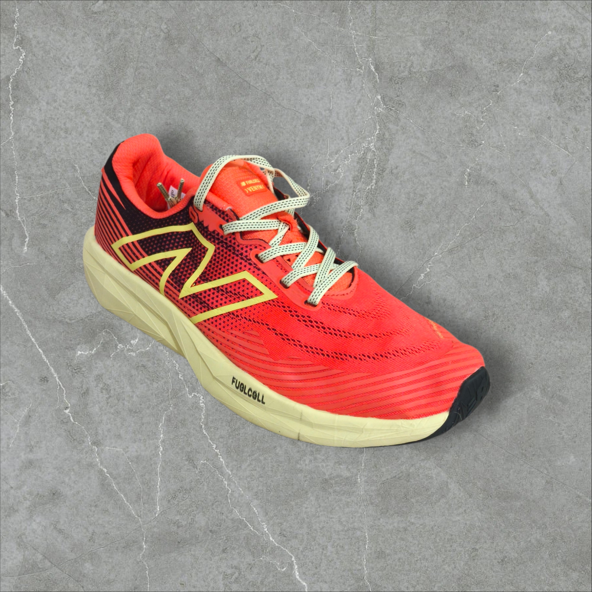 New Balance FuelCell Venym